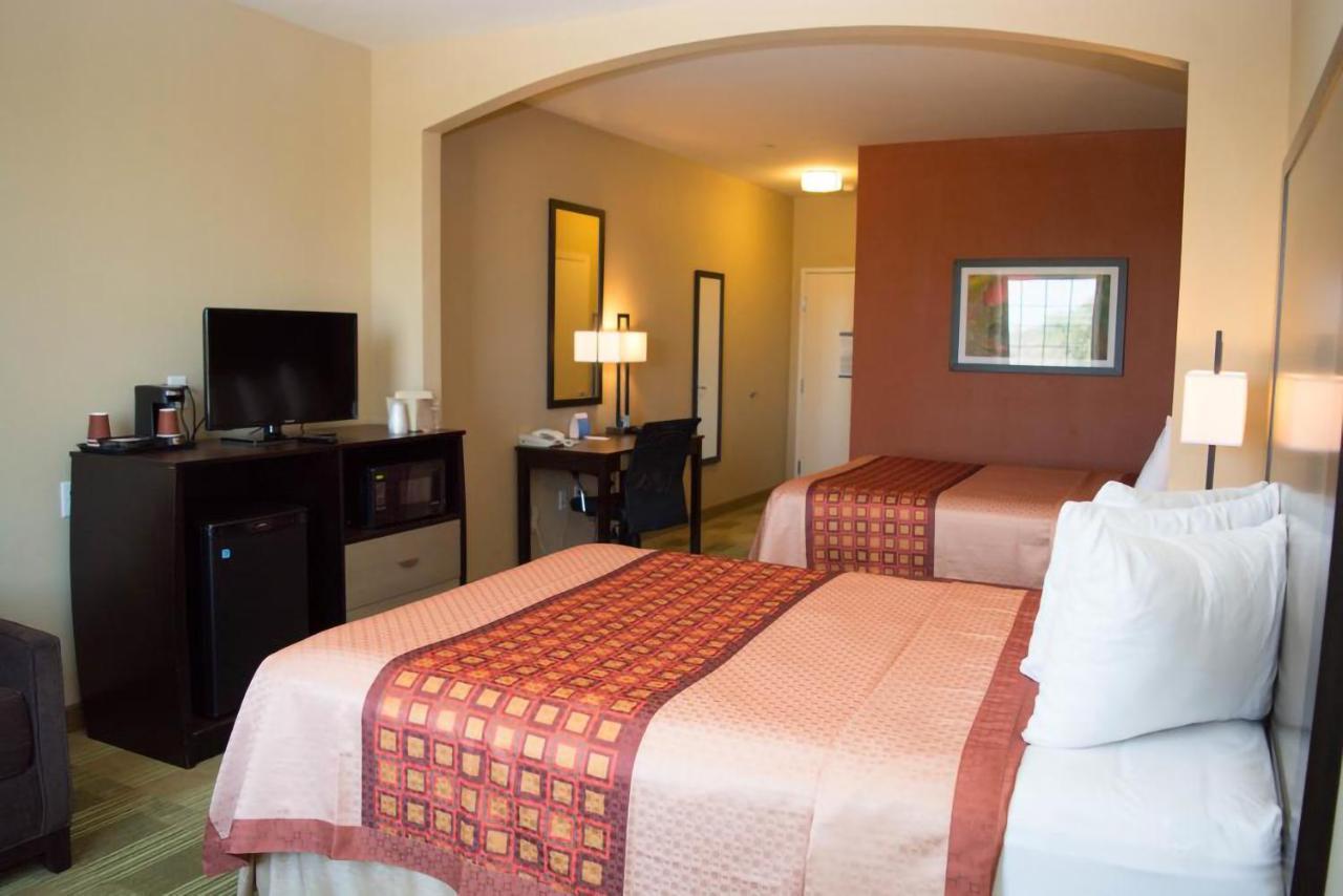 Coratel Inn & Suites By Jasper Cotulla Extérieur photo