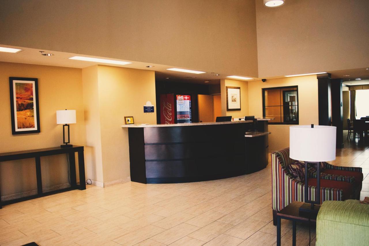 Coratel Inn & Suites By Jasper Cotulla Extérieur photo